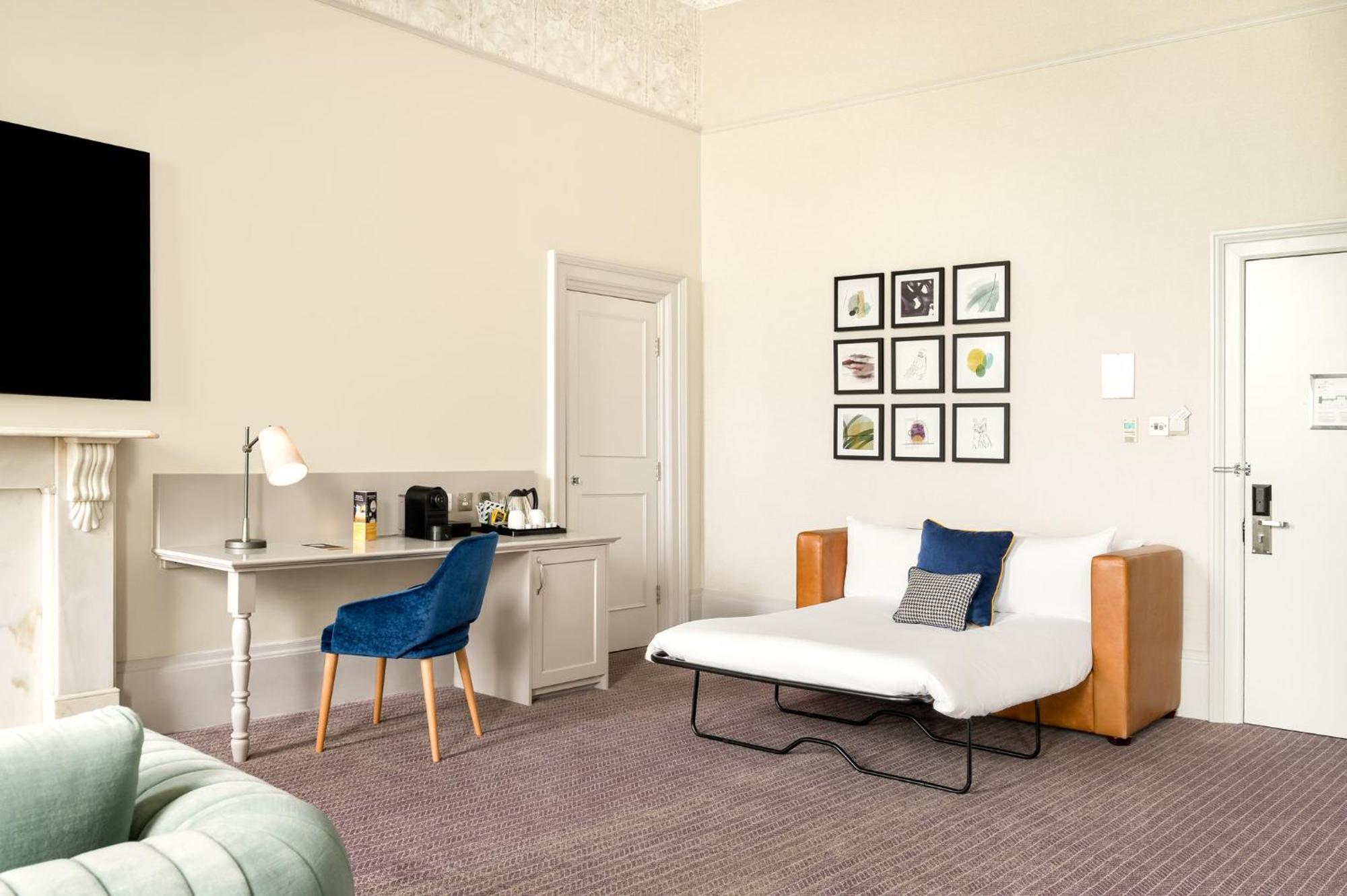 Voco Edinburgh - Royal Terrace By Ihg Hotel Exterior foto