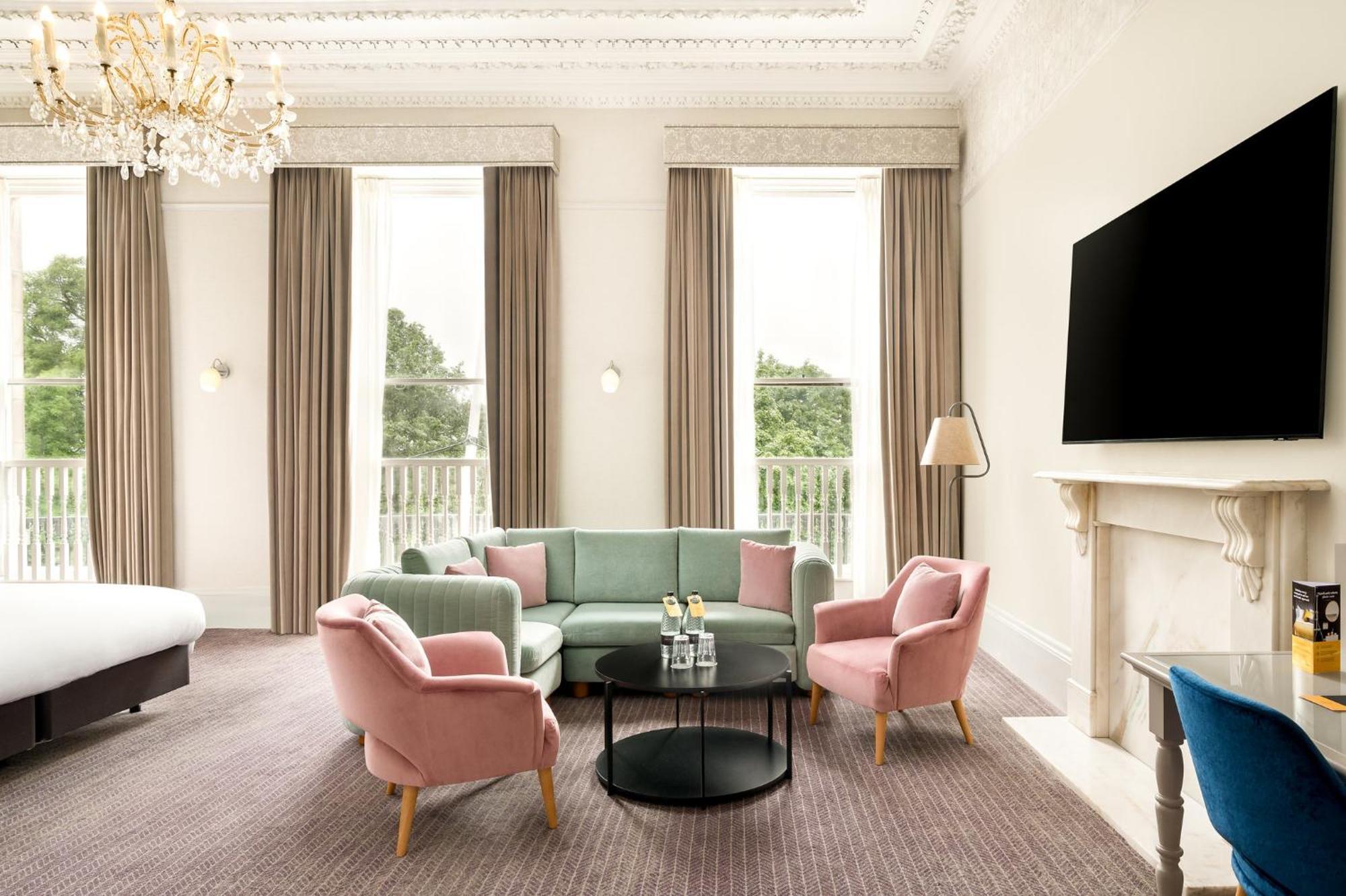 Voco Edinburgh - Royal Terrace By Ihg Hotel Exterior foto