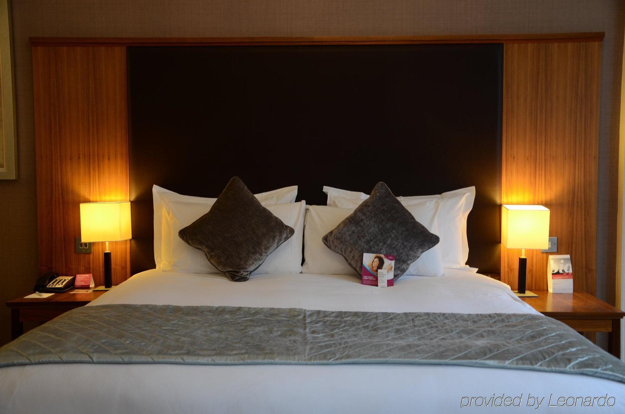 Voco Edinburgh - Royal Terrace By Ihg Hotel Exterior foto